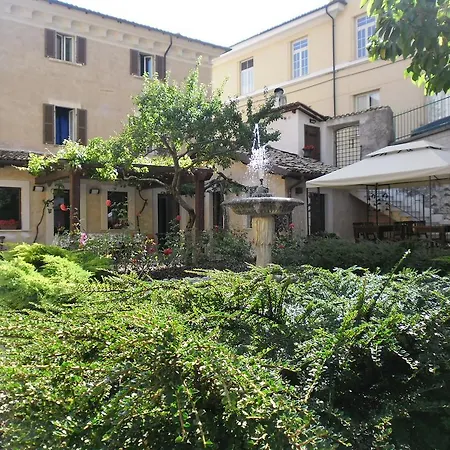 בית הארחה Antica Dimora Fuori Le Mura 3*